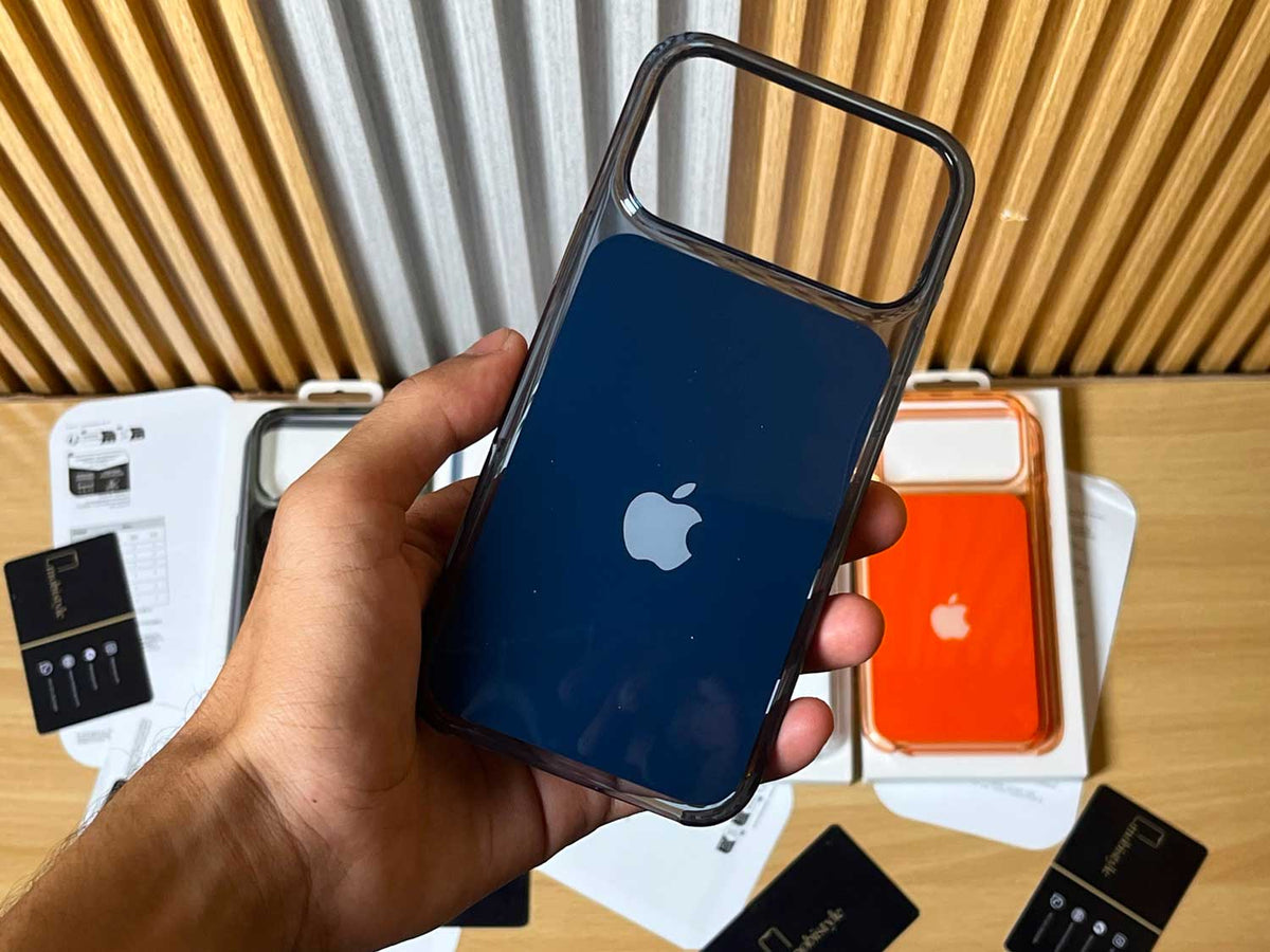 Apple Official Clear IC Case For iPhone 17 Series